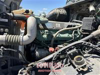 2016 Volvo VNL 6X4 T/A SLEEPER TRUCK TRAC