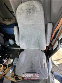 2016 Volvo VNL 6X4 T/A SLEEPER TRUCK TRAC