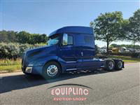 2019 Volvo VNL64T740