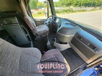 2019 Volvo VNL64T740