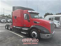 2015 Peterbilt 579 6X4 T/A SLEEPER TRUCK TRAC