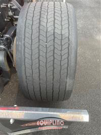 2015 Peterbilt 579 6X4 T/A SLEEPER TRUCK TRAC