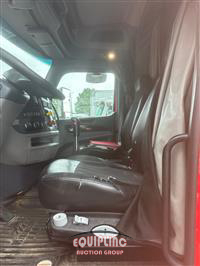 2015 Peterbilt 579 6X4 T/A SLEEPER TRUCK TRAC