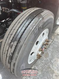 2015 Peterbilt 579 6X4 T/A SLEEPER TRUCK TRAC