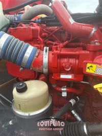 2015 Peterbilt 579 6X4 T/A SLEEPER TRUCK TRAC