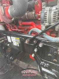 2015 Peterbilt 579 6X4 T/A SLEEPER TRUCK TRAC