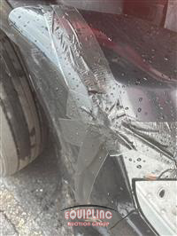 2015 Peterbilt 579 6X4 T/A SLEEPER TRUCK TRAC