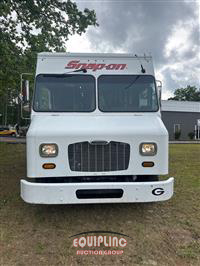 2013 Freightliner MT45 Chassis