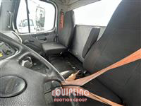 2015 Freightliner M2