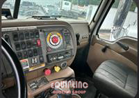 2007 Mack CV713 TRI/AXLE ROLLOFF TRUCK