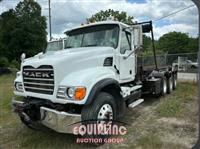 2007 Mack CV713 TRI/AXLE ROLLOFF TRUCK