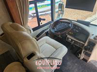 2004 COUNTRY CO INTRIGUE T/A MOTORCOACH