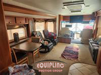 2004 COUNTRY CO INTRIGUE T/A MOTORCOACH