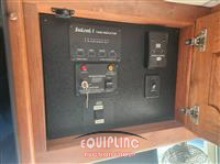 2004 COUNTRY CO INTRIGUE T/A MOTORCOACH