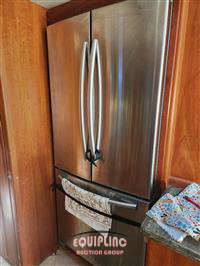 2004 COUNTRY CO INTRIGUE T/A MOTORCOACH