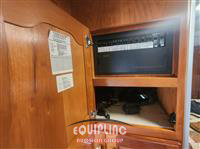 2004 COUNTRY CO INTRIGUE T/A MOTORCOACH