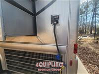 2004 COUNTRY CO INTRIGUE T/A MOTORCOACH