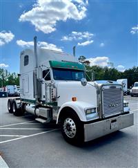 2001 Freightliner FLD132