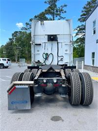 2001 Freightliner FLD132