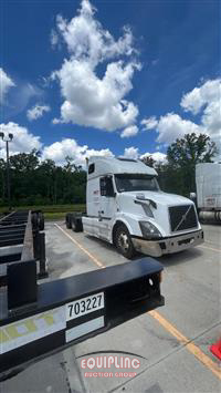 2016 Volvo VNL