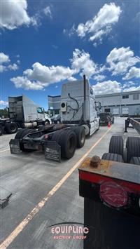2016 Volvo VNL