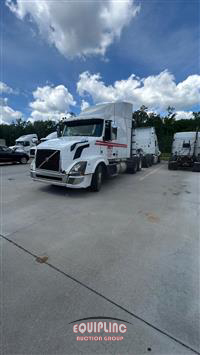 2017 Volvo  VNL64T420