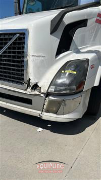 2017 Volvo  VNL64T420