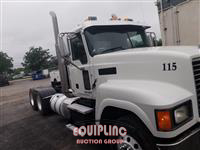2015 Mack CHU613 6X4 T/A DAY CAB TRUCK T