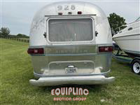 1975 AIRSTREAM 27' LAND YACHT
