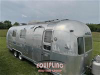 1975 AIRSTREAM 27' LAND YACHT
