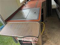 1975 AIRSTREAM 27' LAND YACHT