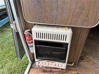 1975 AIRSTREAM 27' LAND YACHT
