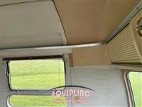 1975 AIRSTREAM 27' LAND YACHT