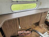 1975 AIRSTREAM 27' LAND YACHT