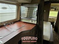 1975 AIRSTREAM 27' LAND YACHT