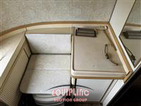 1975 AIRSTREAM 27' LAND YACHT