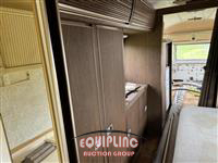 1975 AIRSTREAM 27' LAND YACHT