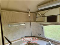 1975 AIRSTREAM 27' LAND YACHT