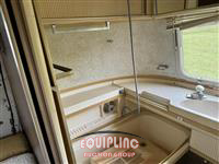 1975 AIRSTREAM 27' LAND YACHT