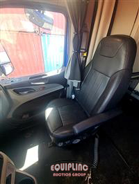 2023 Peterbilt 579 6X4 T/A SLEEPER TRUCK TRAC