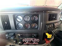 2023 Peterbilt 579 6X4 T/A SLEEPER TRUCK TRAC