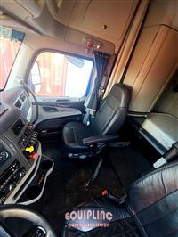 2023 Peterbilt 579 6X4 T/A SLEEPER TRUCK TRAC