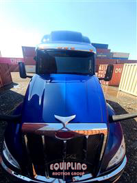2023 Peterbilt 579 6X4 T/A SLEEPER TRUCK TRAC