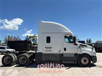 2020 Freightliner CASCADIA