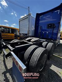 2020 Kenworth T680 6X4 T/A SLEEPER TRUCK TRA