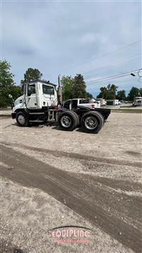 2007 Mack CXN 
