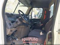 2015 Freightliner CASCADIA 6X4 T/A DAY CAB TRUCK