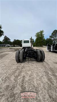 2000 Mack DM690S