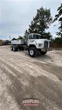 2000 Mack DM690S