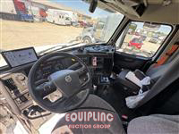 2019 Volvo VNL 6X4 T/A SLEEPER TRUCK TRAC